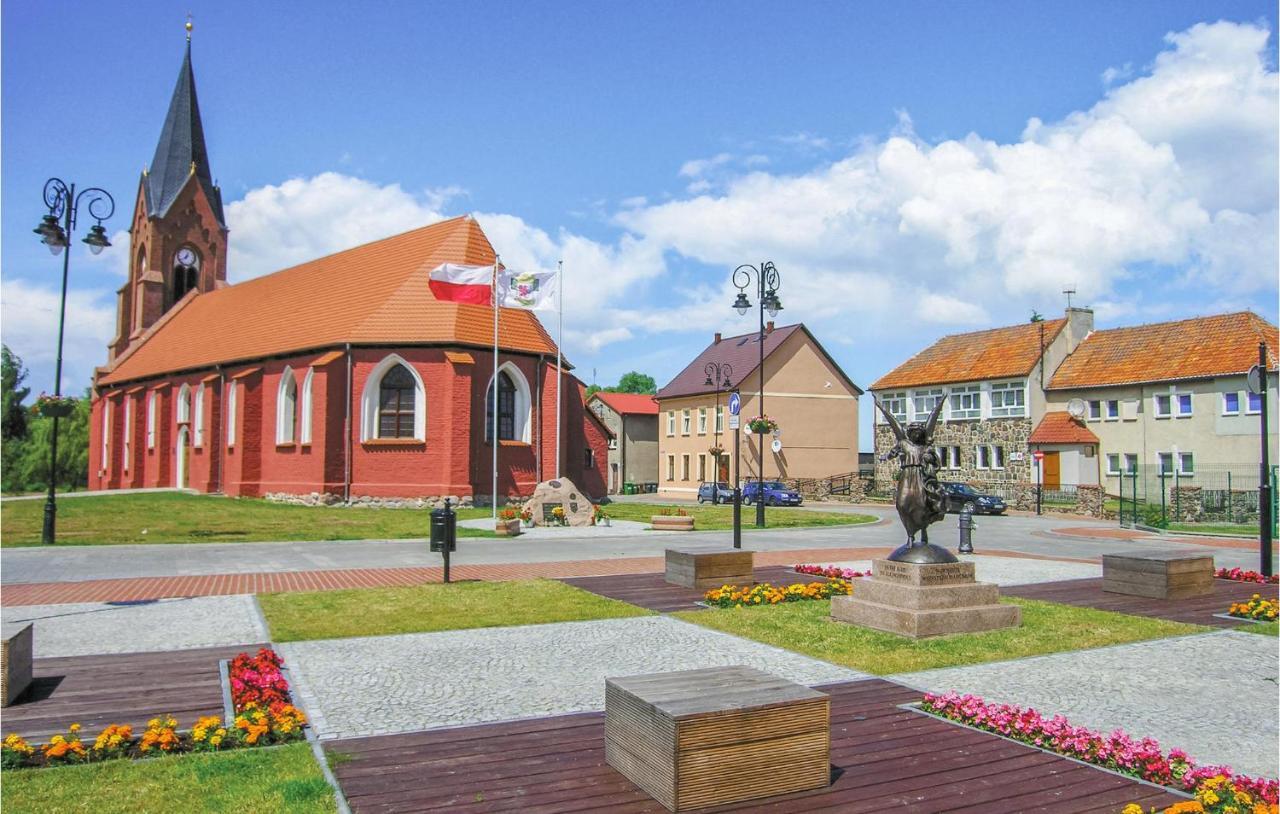 Cozy Apartment In Nowe Warpno With Wifi Exterior foto